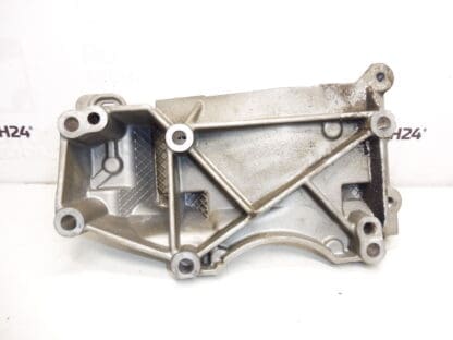 Generatorholder 1.8 16V 2.0 16V Citroën Peugeot 9648735580 5706J8 - Billede 2