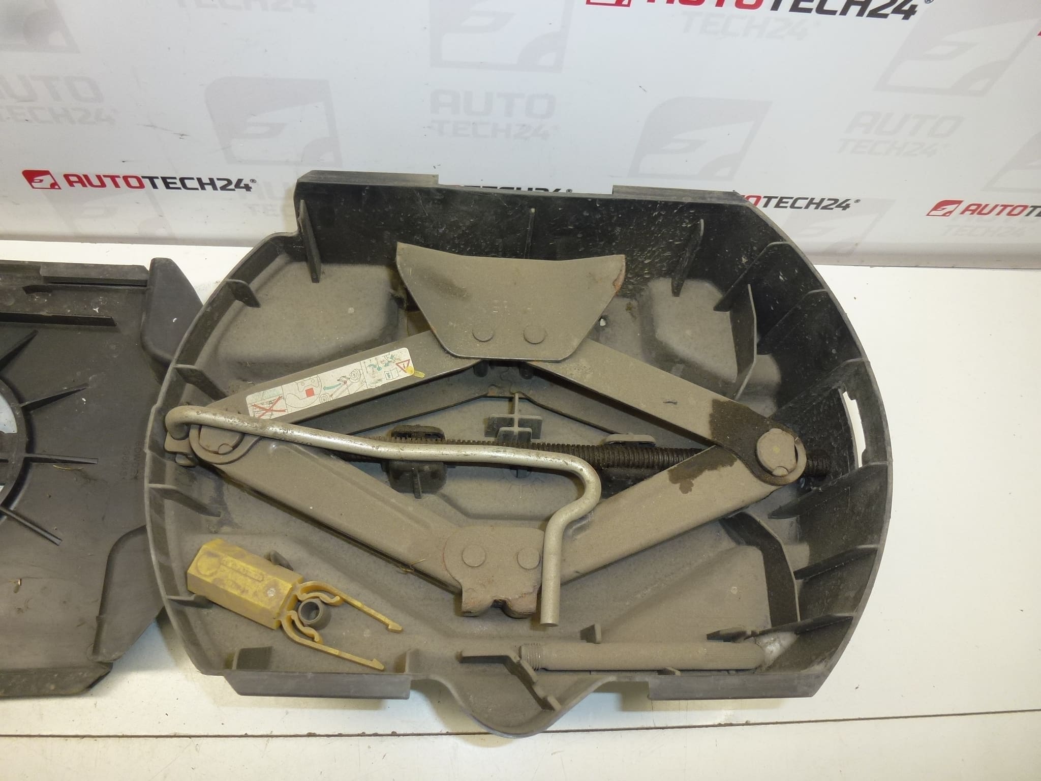 Reservehåndtag Peugeot 308 674418 672594 637305 - Billede 2