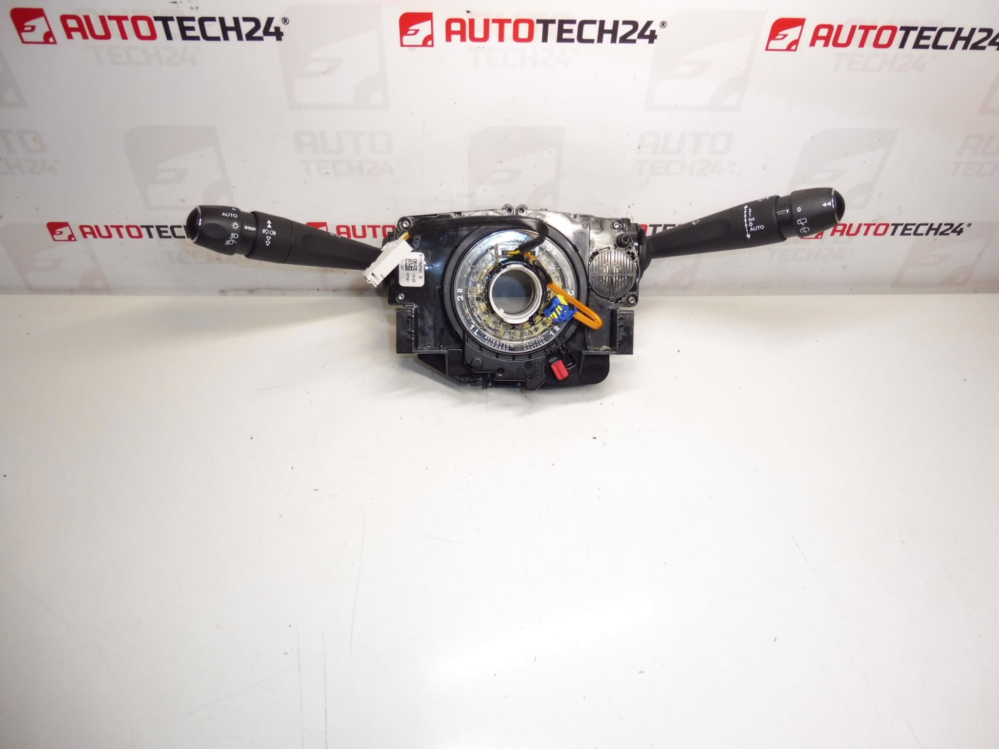 Citroën Peugeot COM2008PV2 Håndtag 98180645ZD