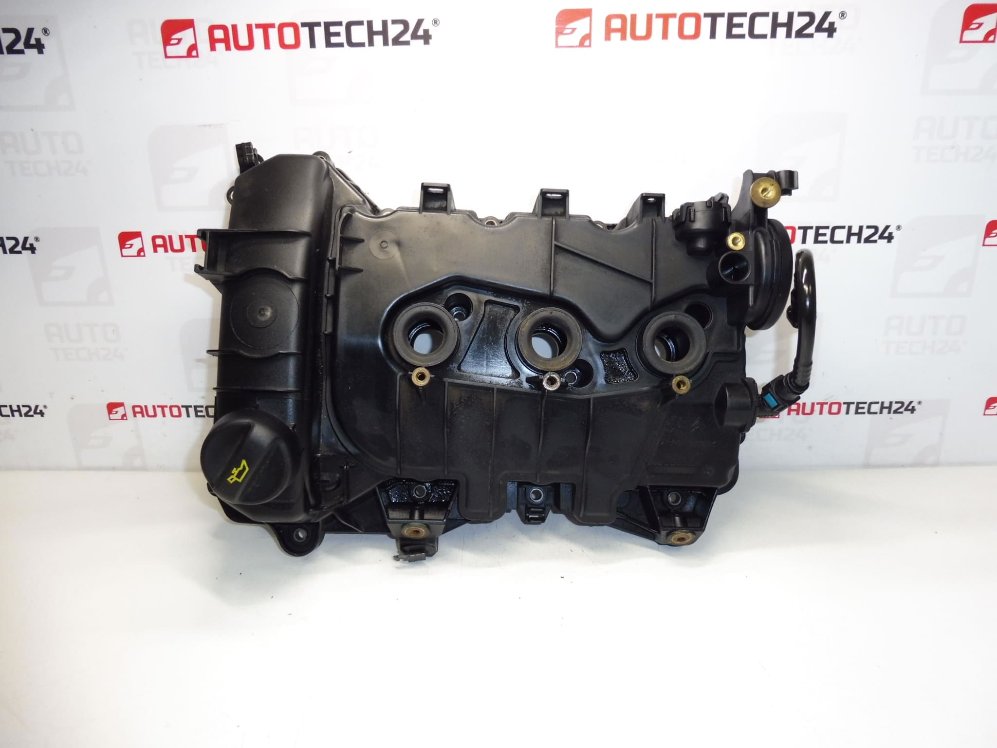Cylinderhoveddæksel 1.2 VTI PureTech 9811067580 9806820880