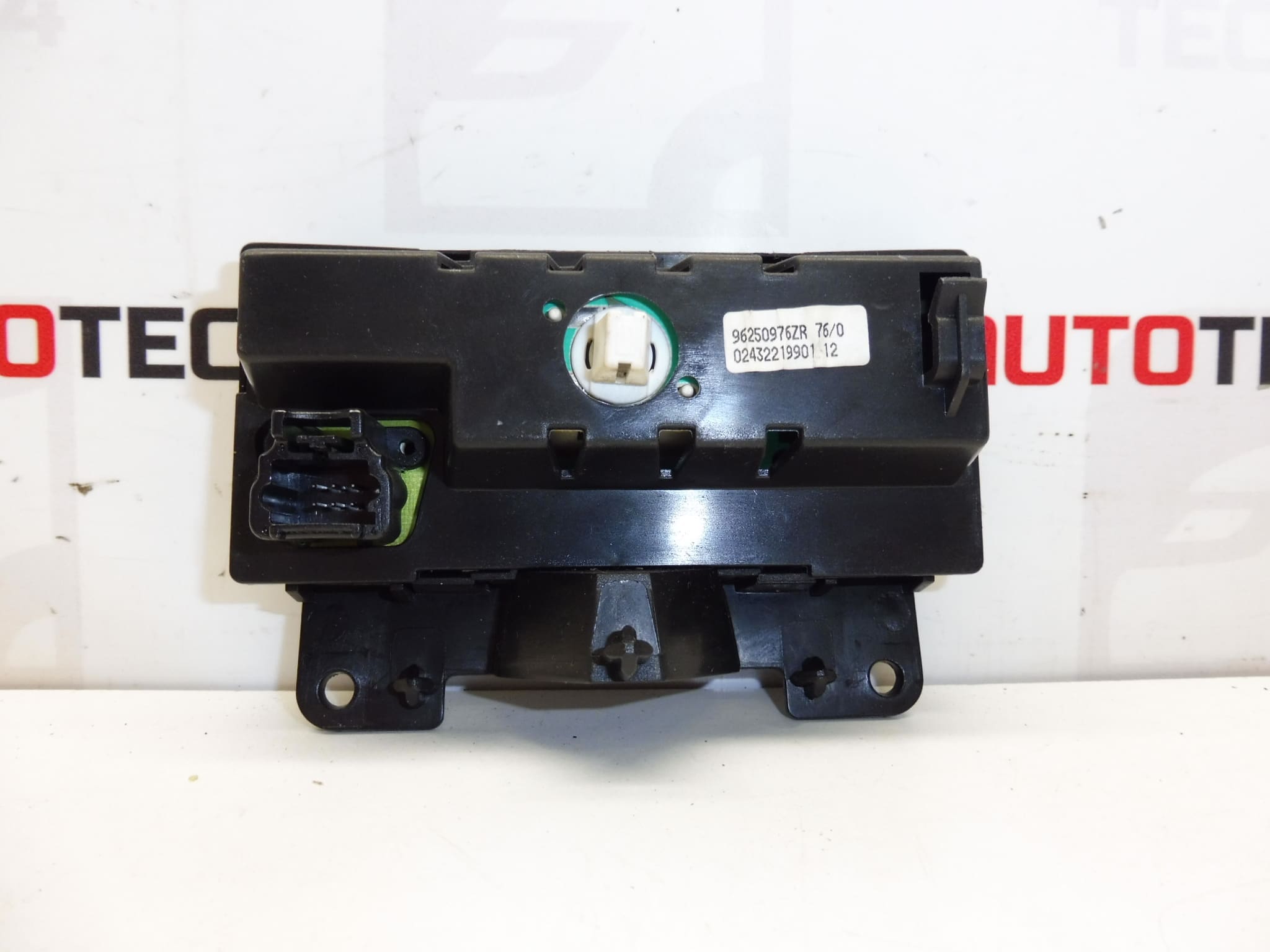 Display Citroen Peugeot 96250976ZR 6155N2 - Billede 2