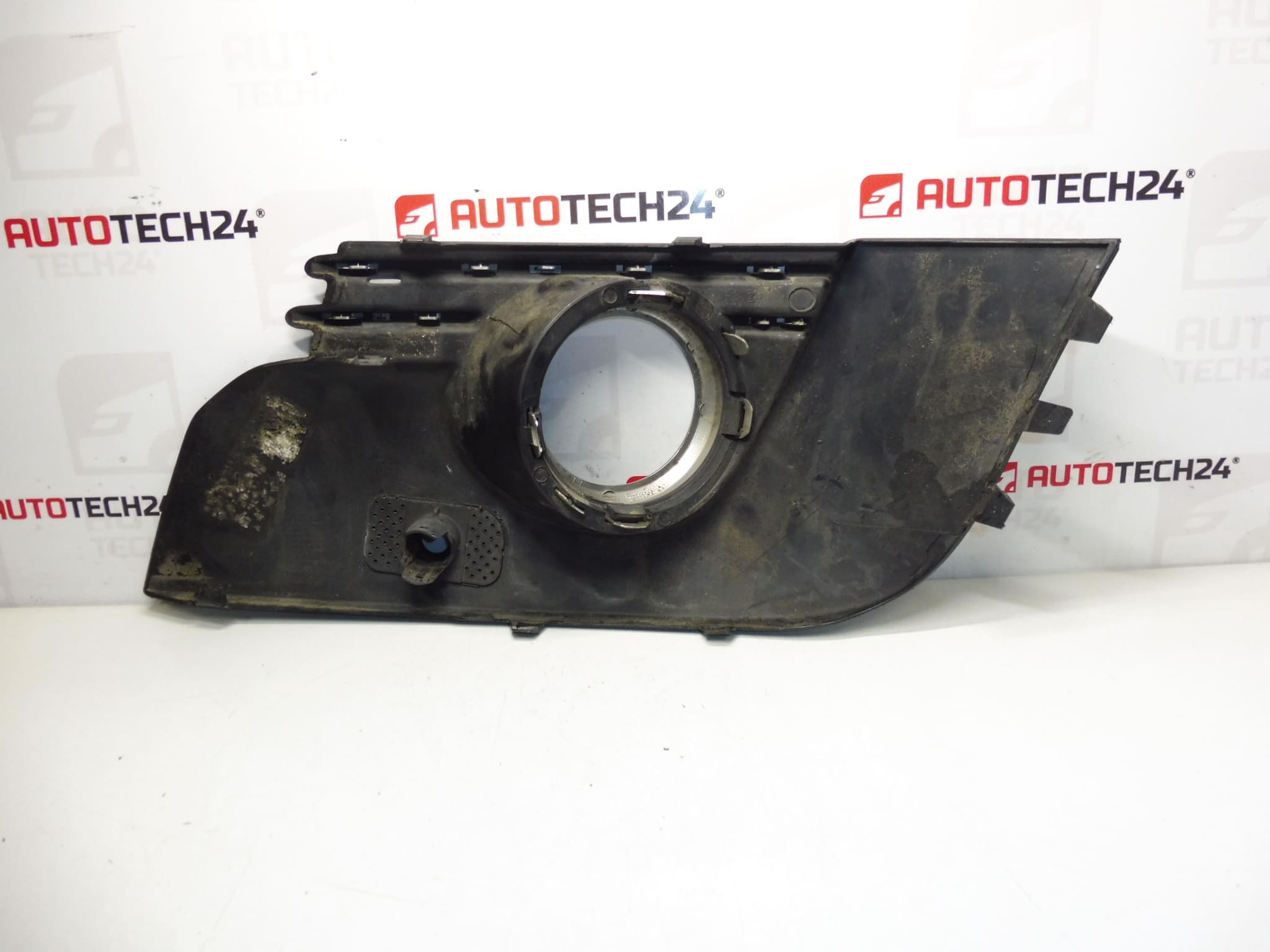 Højre tågelygteramme Peugeot 3008 9685098077 745315 - Billede 2